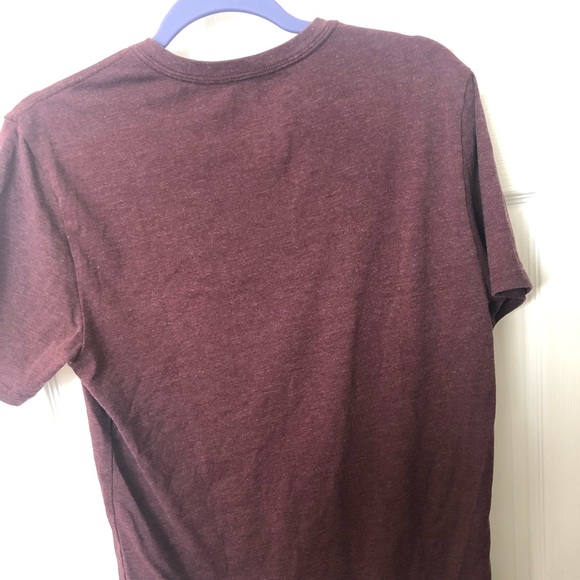 Express v neck - Picture 3 of 3